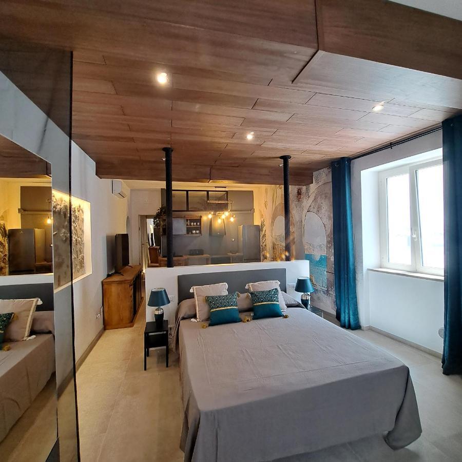 Caieta Housing Hotel Гаета Екстериор снимка